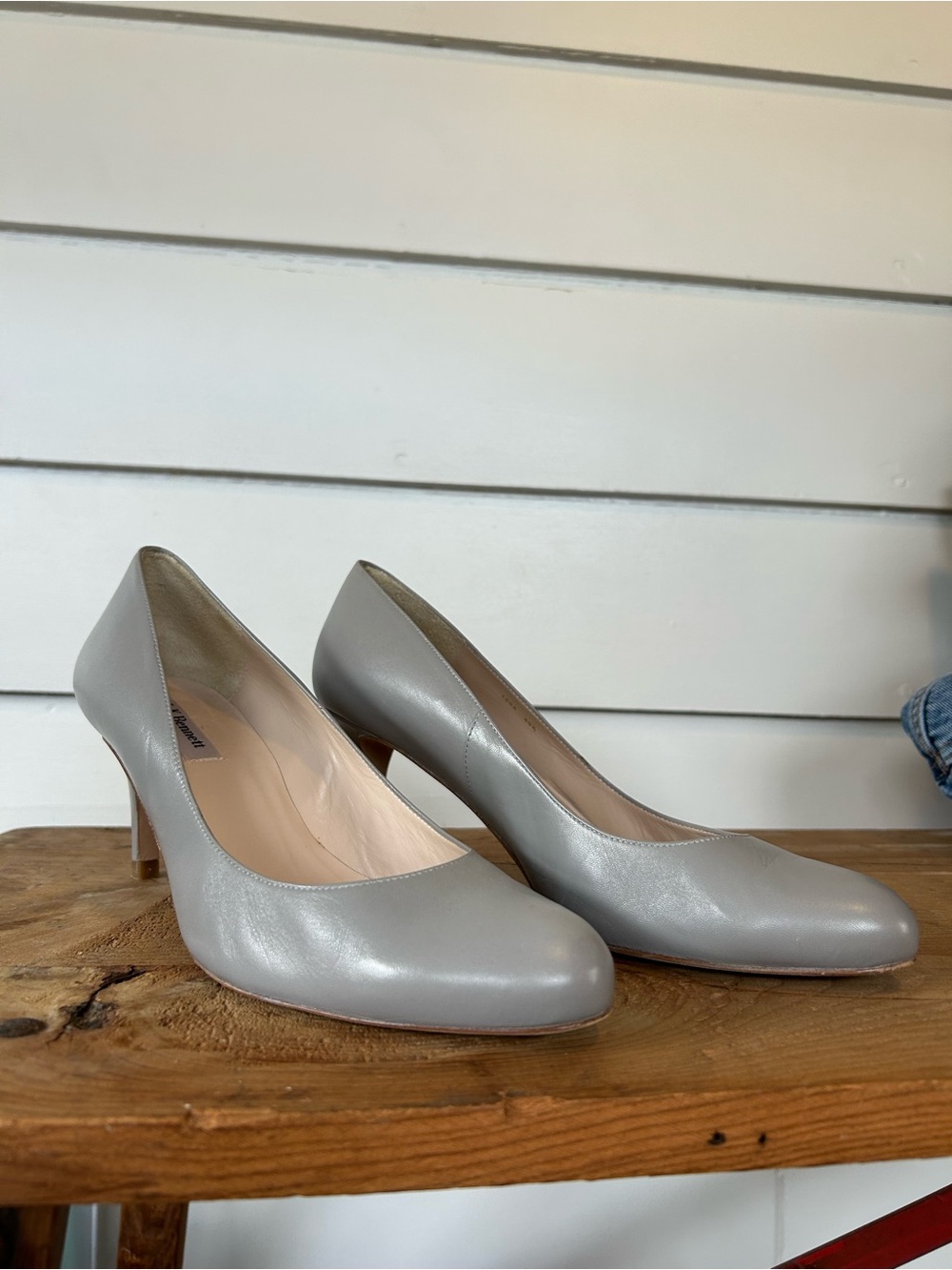 L.K. Bennett Women’s Grey Round Toe Minimalist Pump 40.5 (9.5)